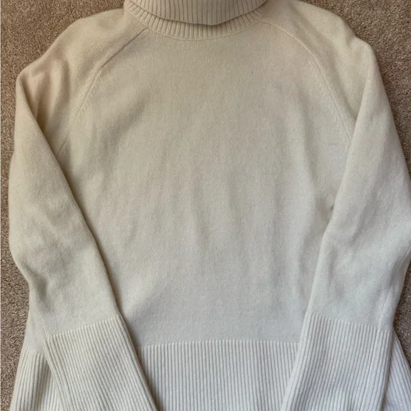 Reiss Ivory cashmere and wool turtleneck sweater - Picture 4 of 13